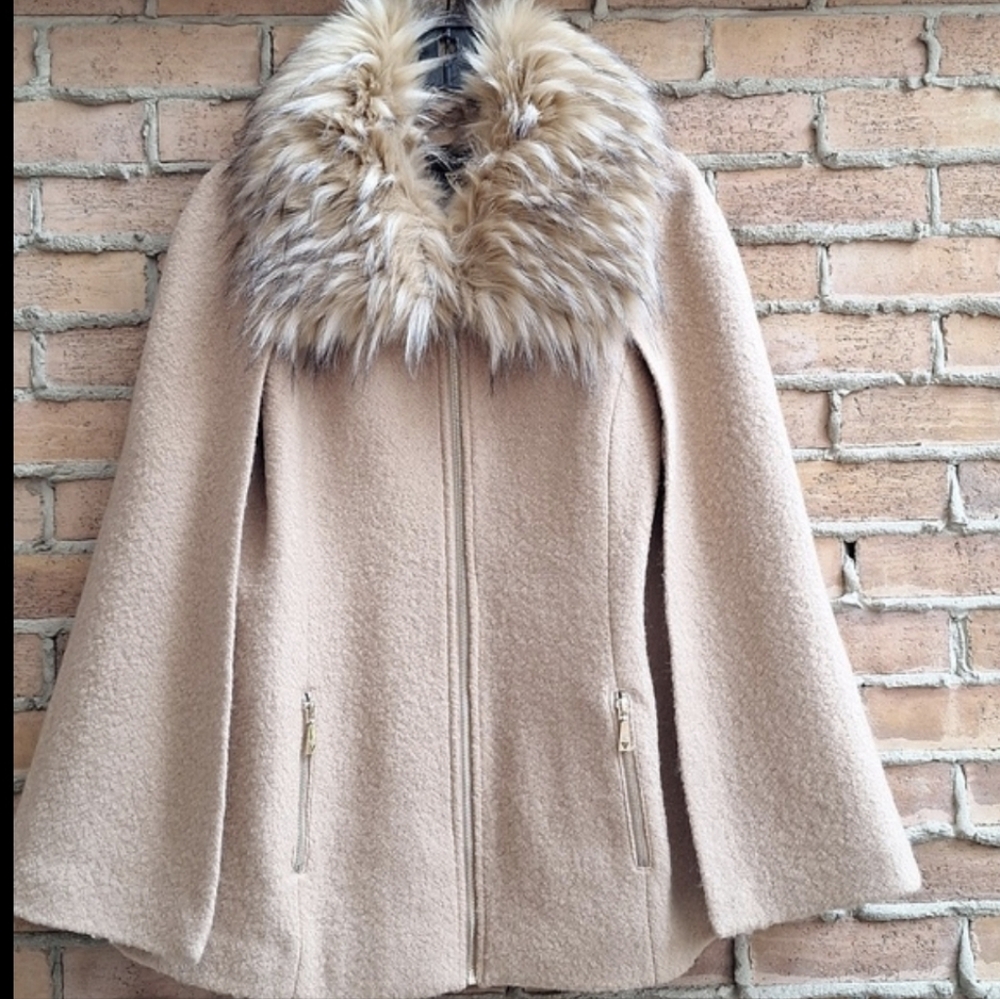 GUESS Cape Pea Coat